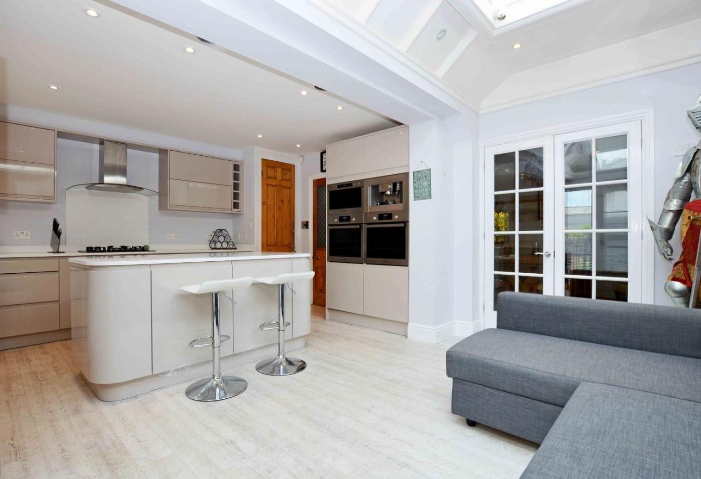 Orwell Villa Elegant Period 5 Bed Close To Town Sleeps 15 Cheltenham Exterior photo